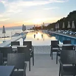 شقة Sunset بيتريتْشاني