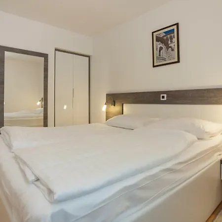 Sunset Apartman *