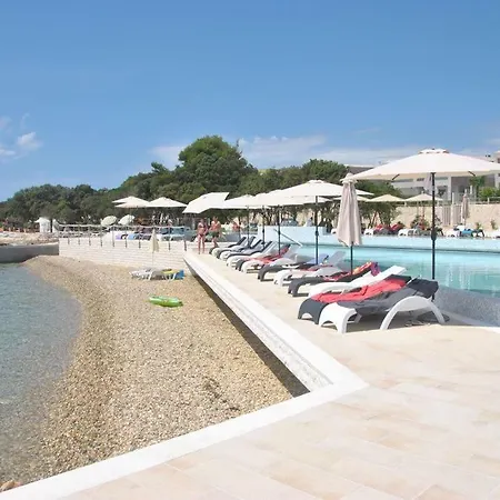 Sunset דירה פטרצ'אנה