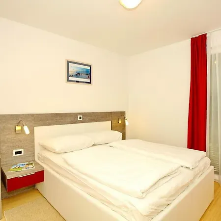 Sunset Apartment Petrcane