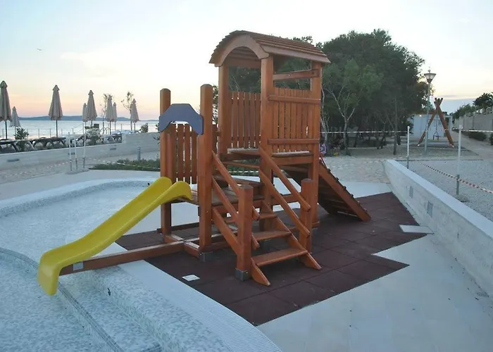 Διαμέρισμα Sunset Petrcane